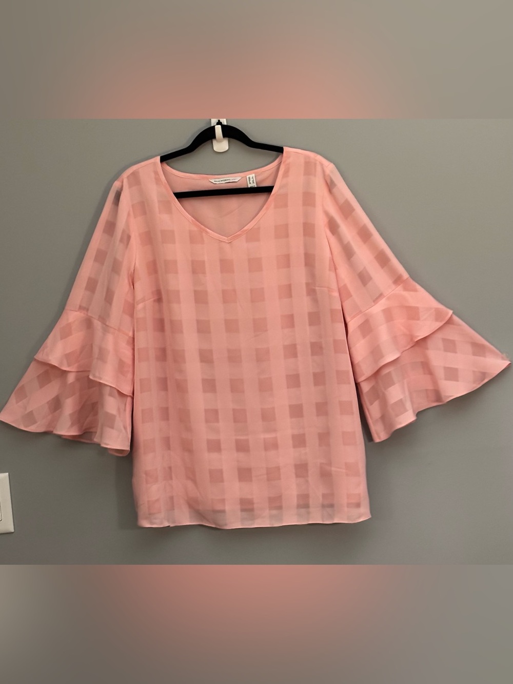 Isaac Mizrahi Pink\Peach Check Ruffle Sleeve Blouse